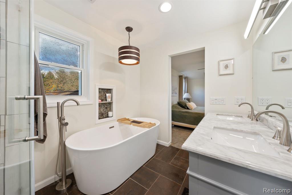 4190 GLEN EAGLES, Ann Arbor, MI 48103 — Photo 33