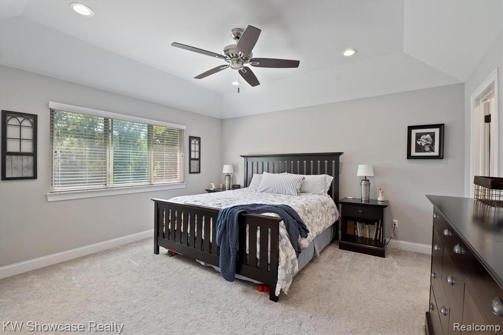 4067 Cameron Court, Wixom, MI 48381 — Photo 19