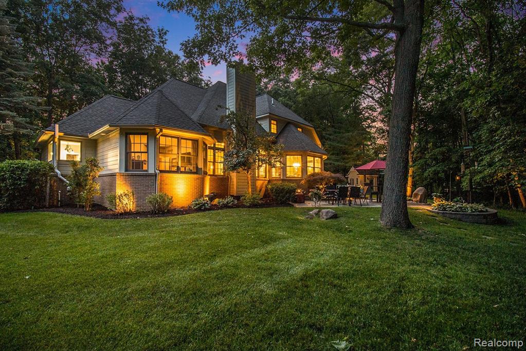 5259 PINEWOOD Drive, Brighton, MI 48116 — Photo 83