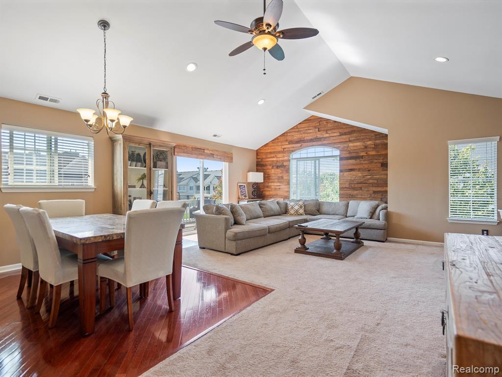 23050 FAIRLANE Boulevard, B 16, Woodhaven, MI 48183 — Photo 4