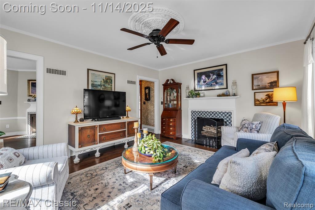 108 Washington Street, Holly, MI 48442 — Photo 21