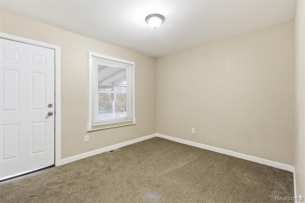 5583 Nottingham Road, Detroit, MI 48224 — Photo 17