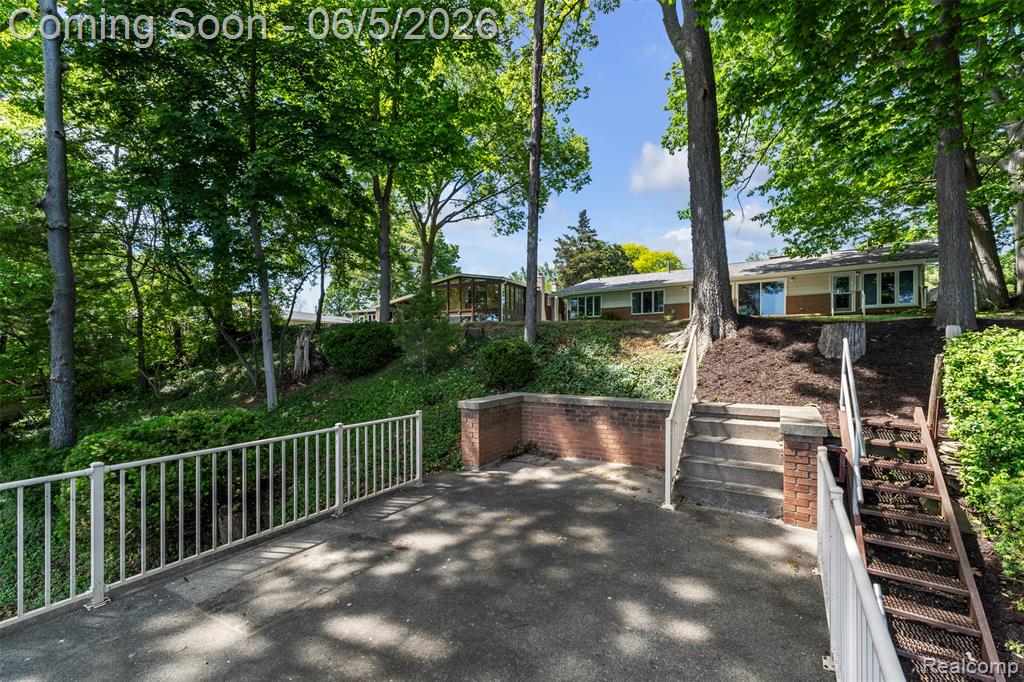 47435 N Shore Drive, Belleville, MI 48111 — Photo 55