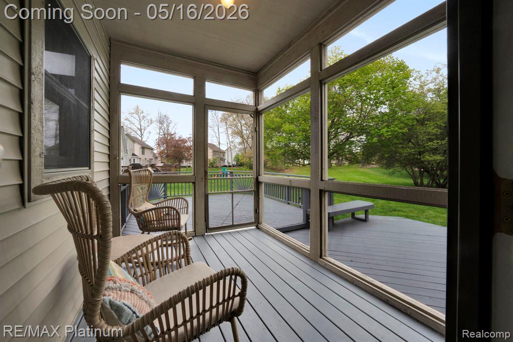 5043 Oak Bluff Court, Howell, MI 48843 — Photo 13