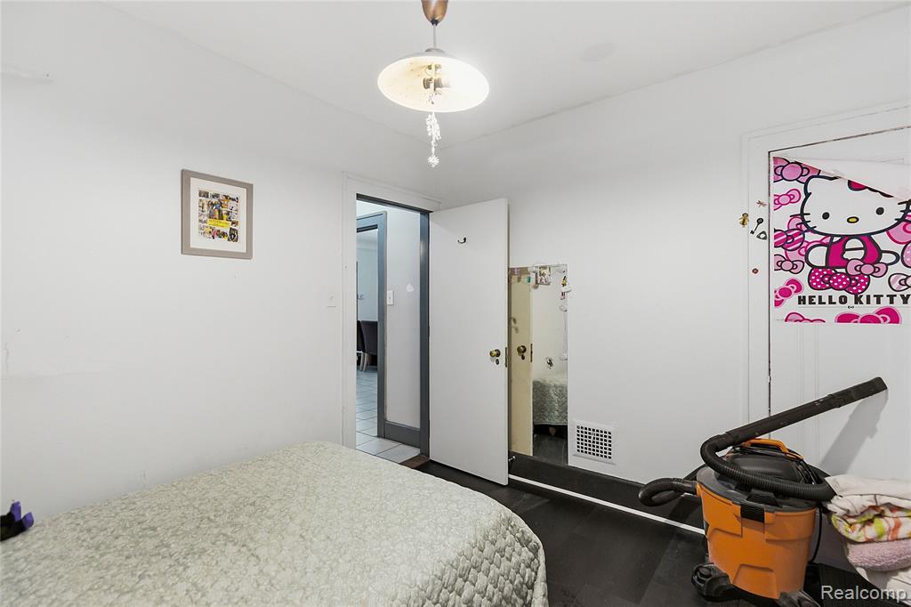 7098 Lafayette Boulevard, Detroit, MI 48209 — Photo 13