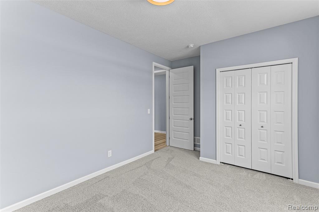 711 W Windward Way, Perry, MI 48872 — Photo 8