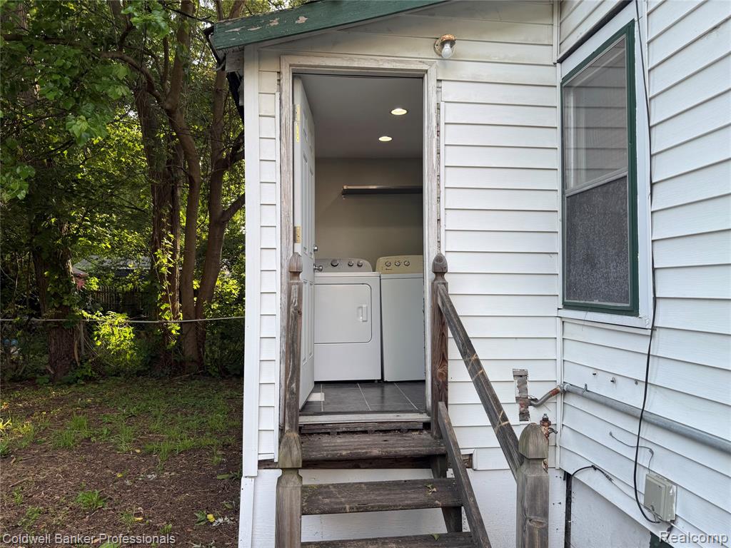 624 E Saratoga Street, Ferndale, MI 48220 — Photo 14
