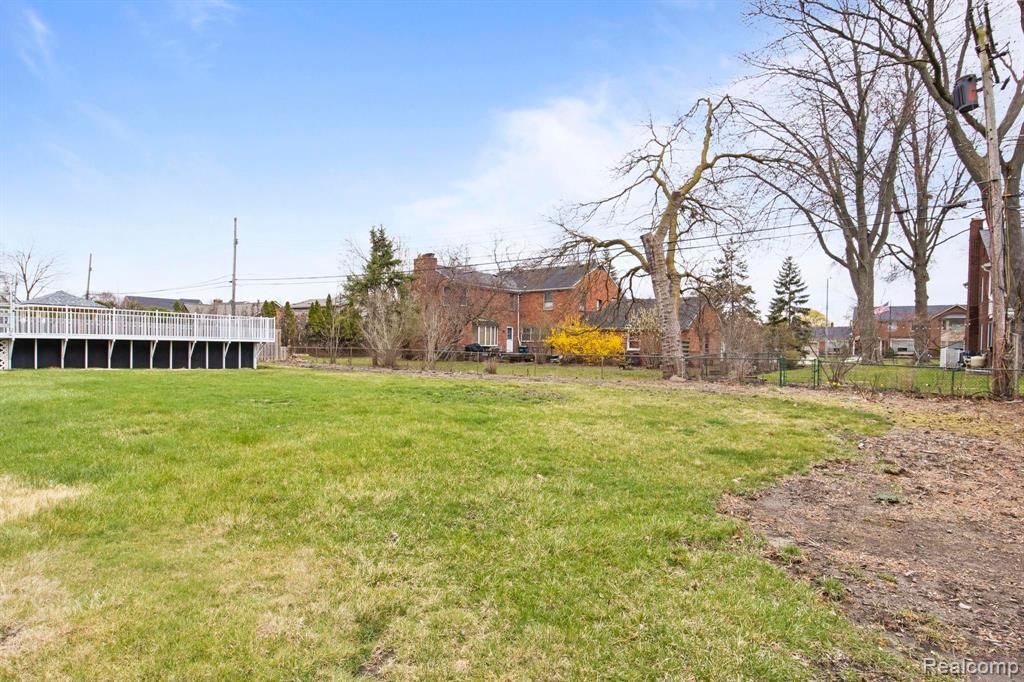 500 BRENTWOOD DRIVE Drive, Dearborn, MI 48124 — Photo 6