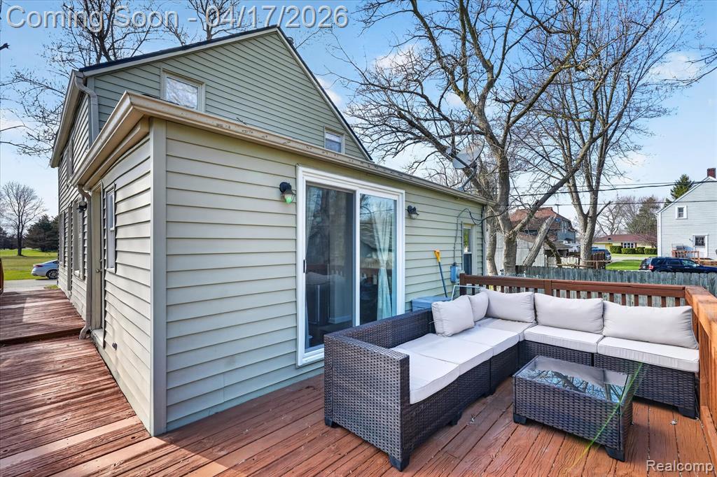 102 S Matteson Street, Capac, MI 48014 — Photo 32
