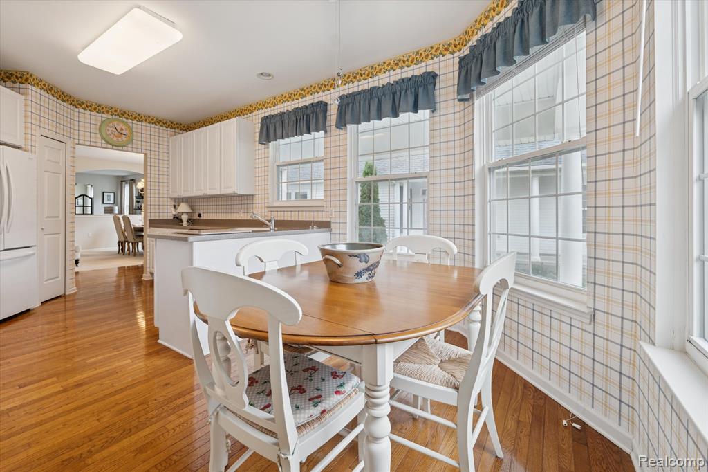 4035 Hillsdale Drive, Auburn Hills, MI 48326 — Photo 21