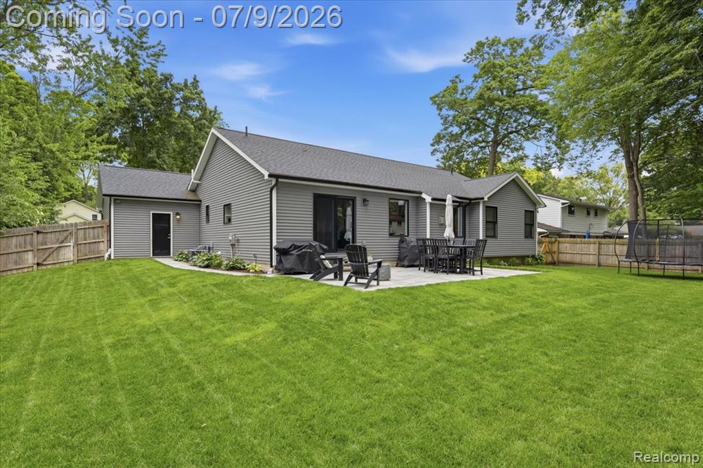 5915 Chickadee Lane, Clarkston, MI — Photo 51