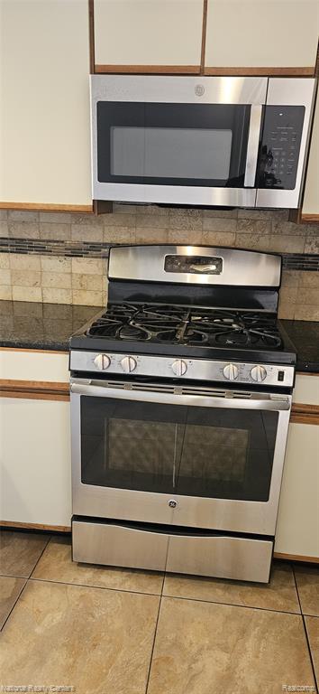 6323 Potomac Circle, West Bloomfield, MI — Photo 8