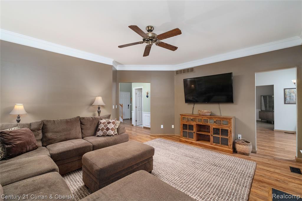 3888 Palisades Boulevard, Ypsilanti, MI 48197 — Photo 18