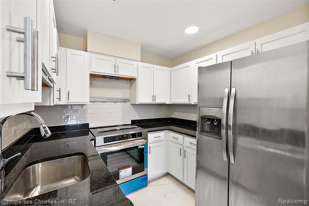 1830 Campau Farms Circle, 123, Detroit, MI 48207 — Photo 11
