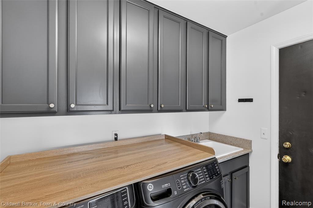 480 NAIRN Circle, Highland, MI — Photo 40