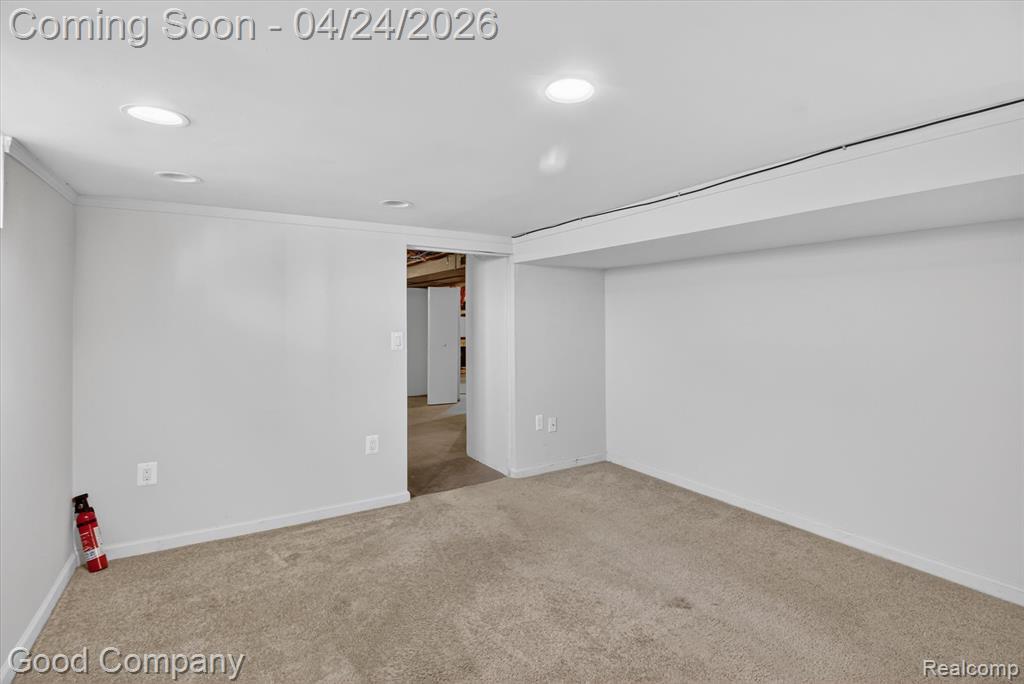 627 Kayser Avenue, Royal Oak, MI 48067 — Photo 59