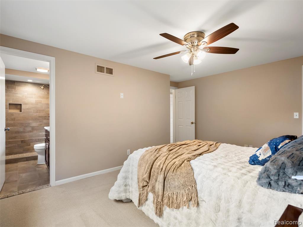 864 Dressler Lane, Rochester Hills, MI 48307 — Photo 31