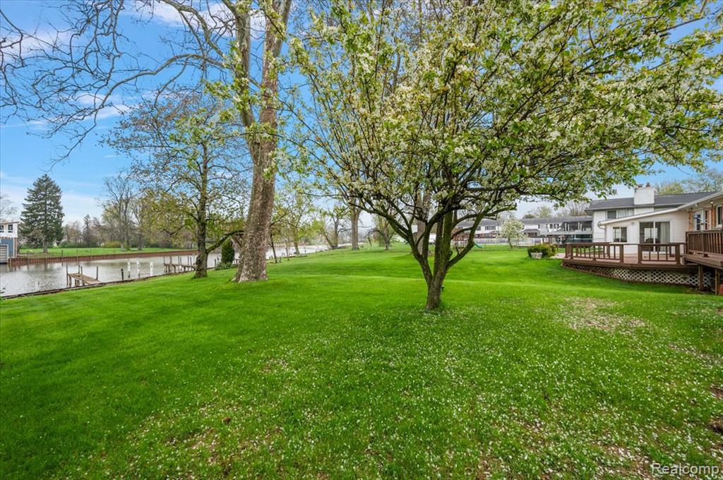 25651 S River Road, Harrison Township, MI — Photo 53