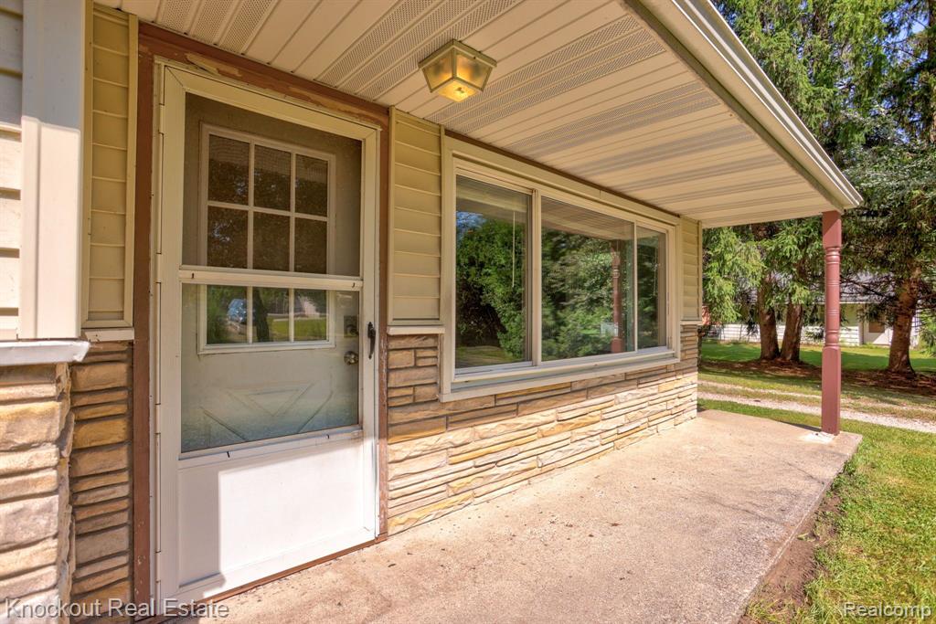 5360 S GRAHAM Road, St. Charles, MI 48655 — Photo 5