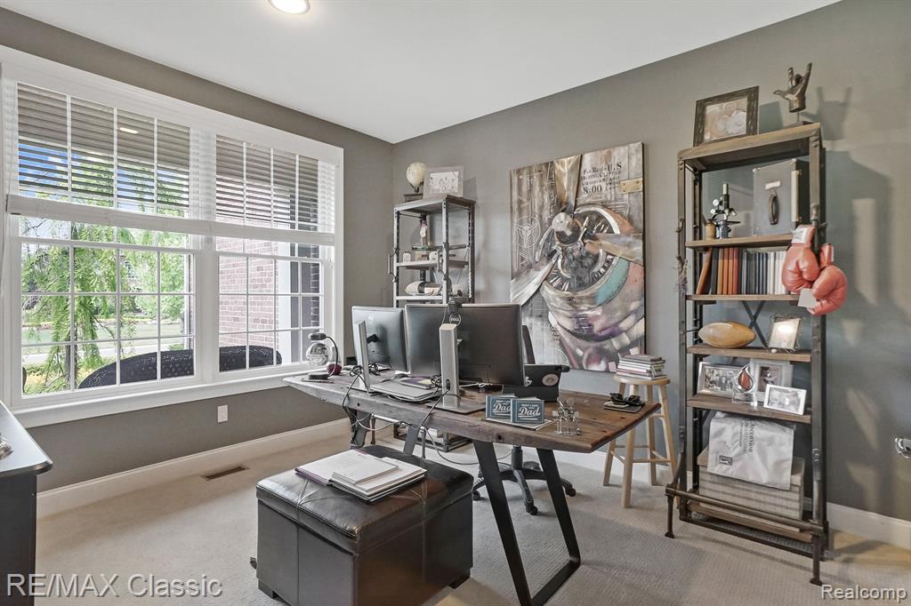 50757 CALVERT ISLE Drive, Novi, MI — Photo 21