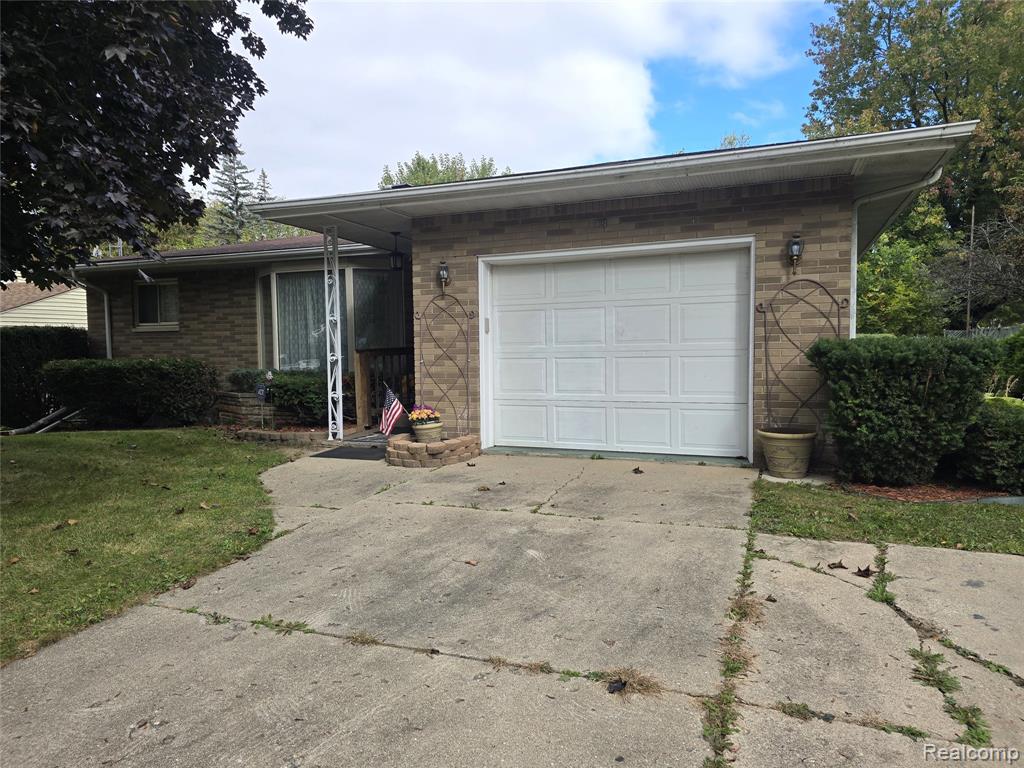 713 Algonquin Avenue, Flint, MI 48507 — Photo 3