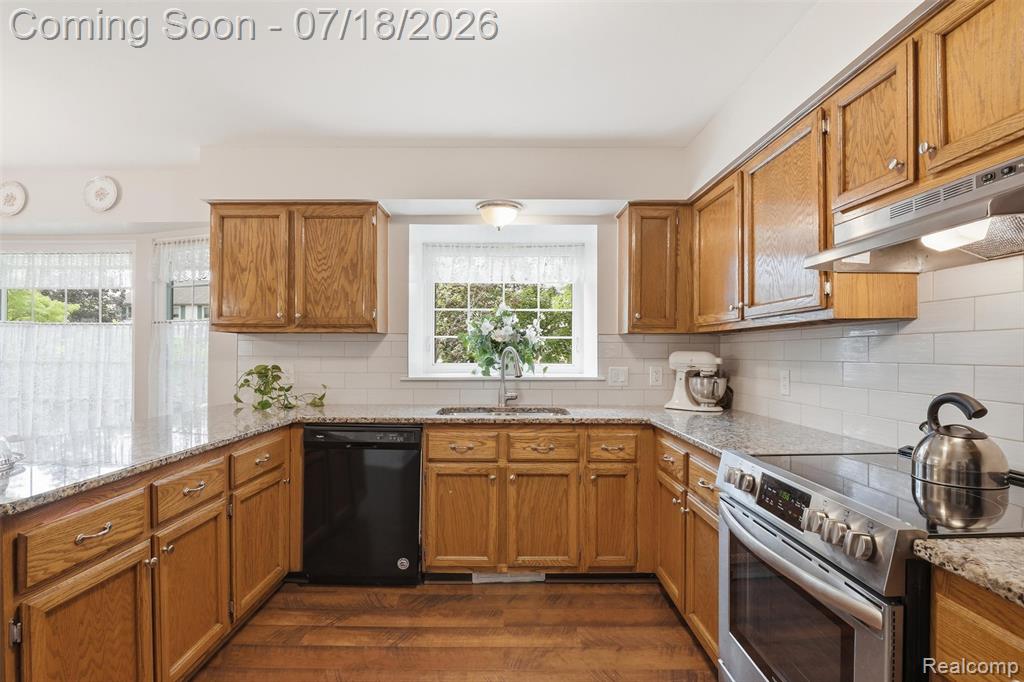 6574 Marshall Street, Canton, MI 48187 — Photo 15