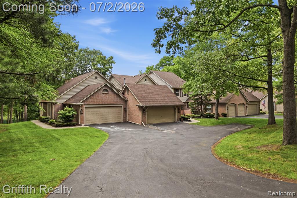 4603 Golf View Drive, Brighton, MI 48116 — Photo 39