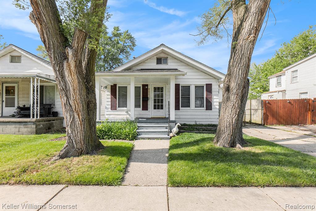 8233 Meadow Avenue, Warren, MI 48089 — front exterior