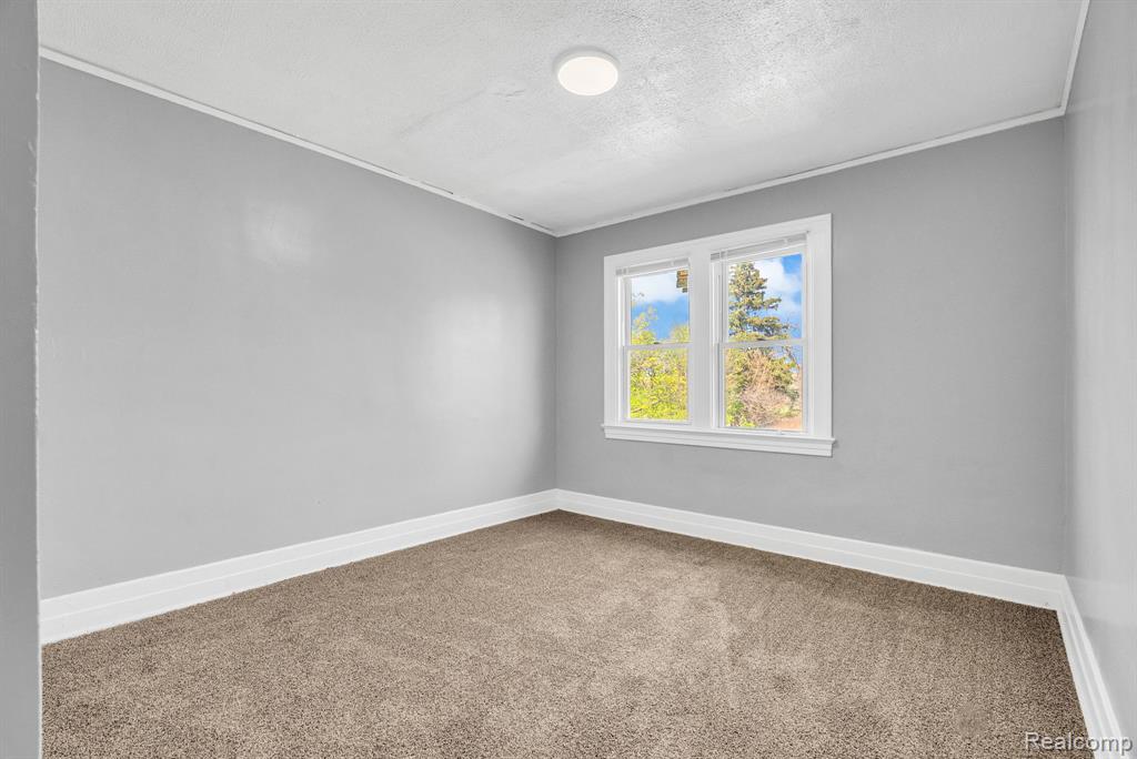5137 Saint Clair Street, Detroit, MI 48213 — Photo 22