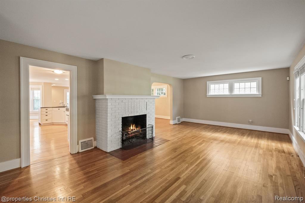 532 Wallace Street, Birmingham, MI 48009 — Photo 7