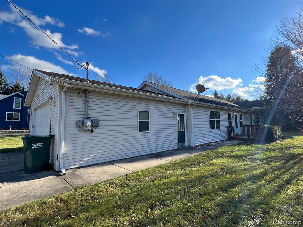 4125 CENTER Street, Metamora, MI 48455 — Photo 2