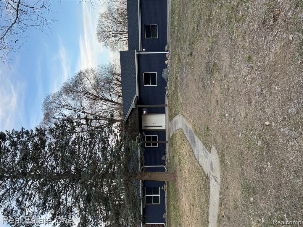 7889 Chilson Road, Pinckney, MI 48169 — Photo 2