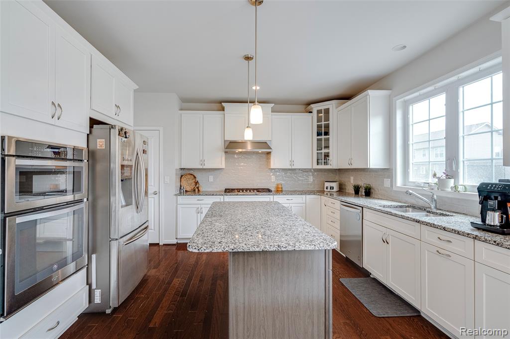 51011 Rockingham Drive, Canton, MI 48188 — Photo 16