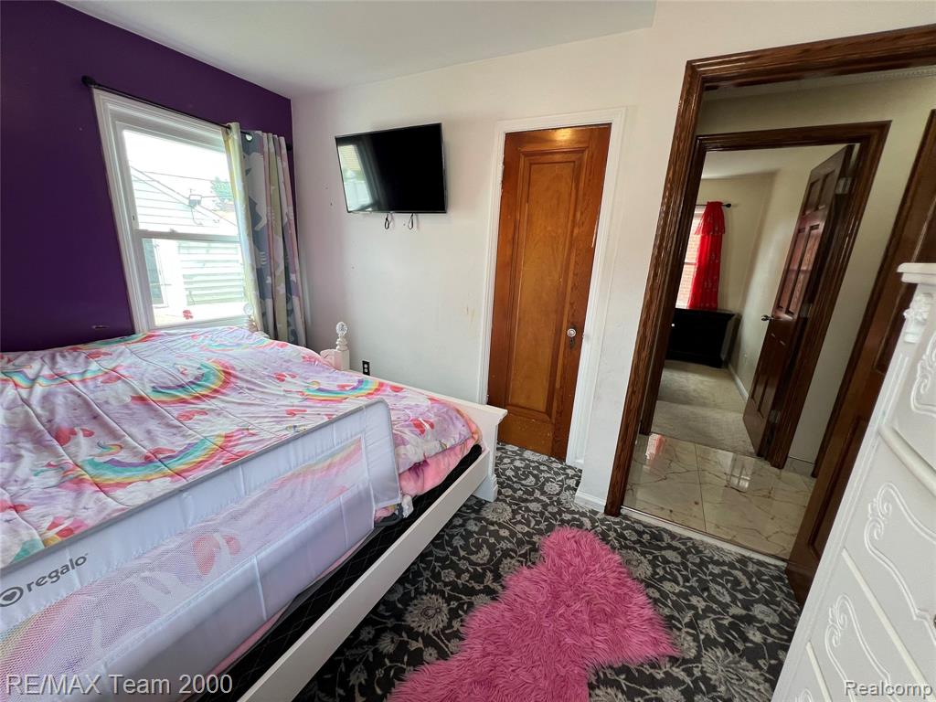 6410 Orchard Avenue, Dearborn, MI 48126 — Photo 21