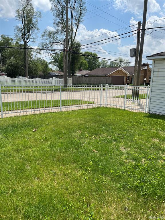 9001 Riverdale, Redford, MI 48239 — Photo 61