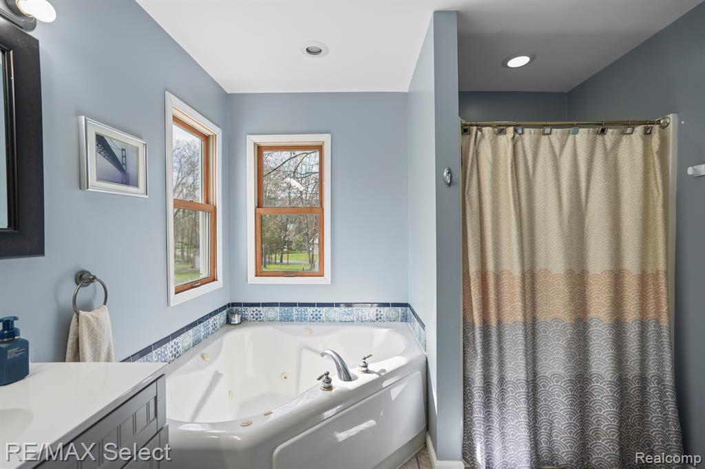 7404 HAVILAND BEACH Drive, Linden, MI 48451 — Photo 53