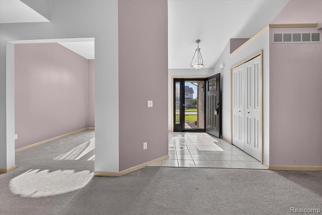 53293 Spurry Lane, New Baltimore, MI — Photo 10