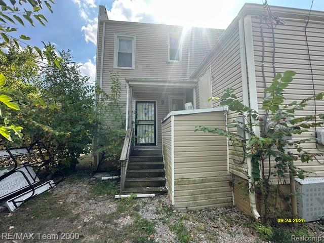233 Leicester Court, Detroit, MI 48202 — Photo 5