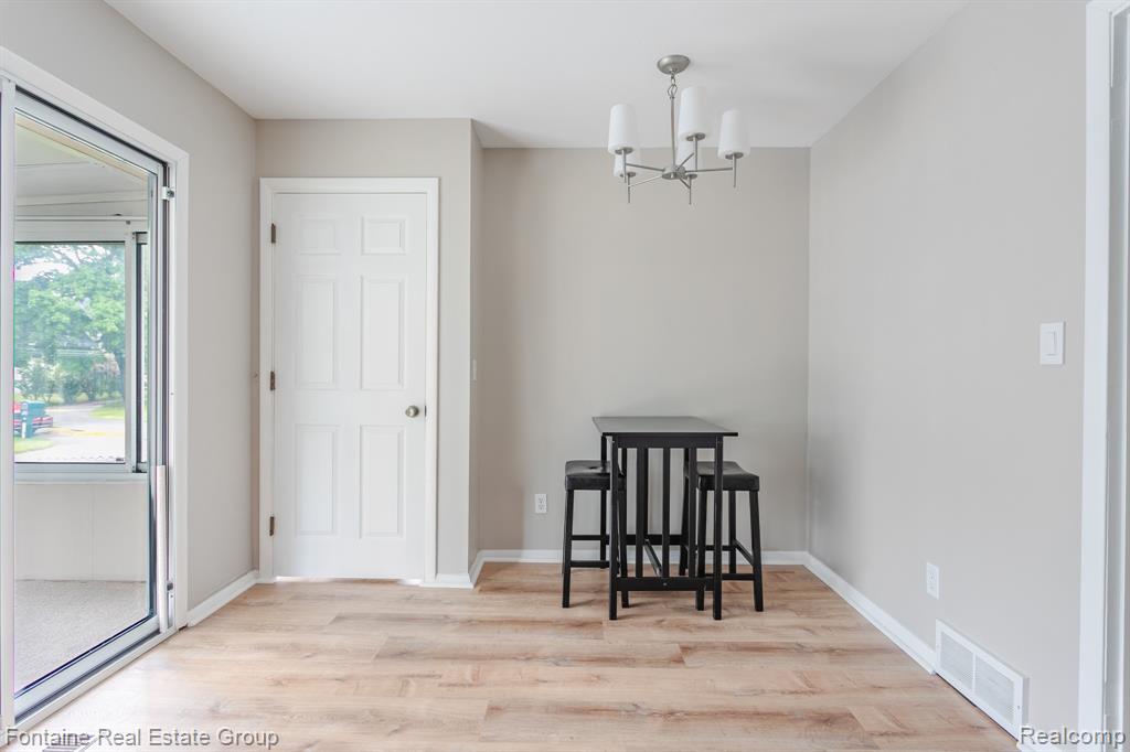 40395 Gilbert Street, Plymouth, MI 48170 — Photo 11