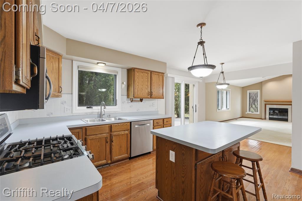 2142 Cumberland Drive, Brighton, MI 48114 — Photo 4
