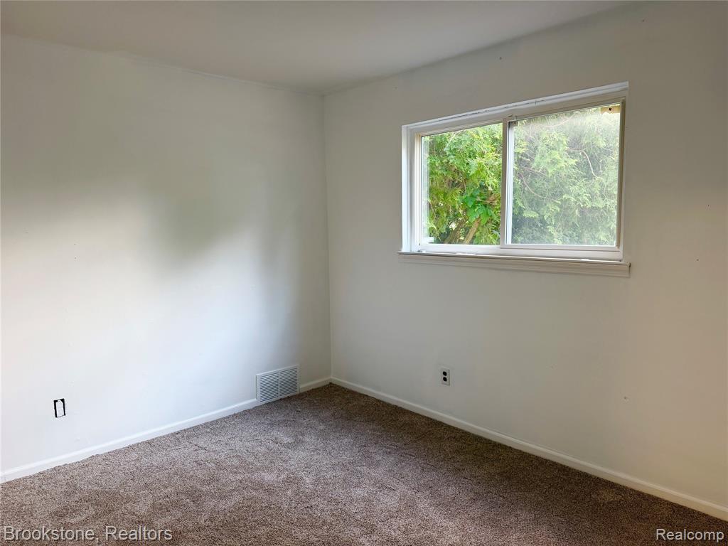 413 Forest Street, Westland, MI 48186 — Photo 10