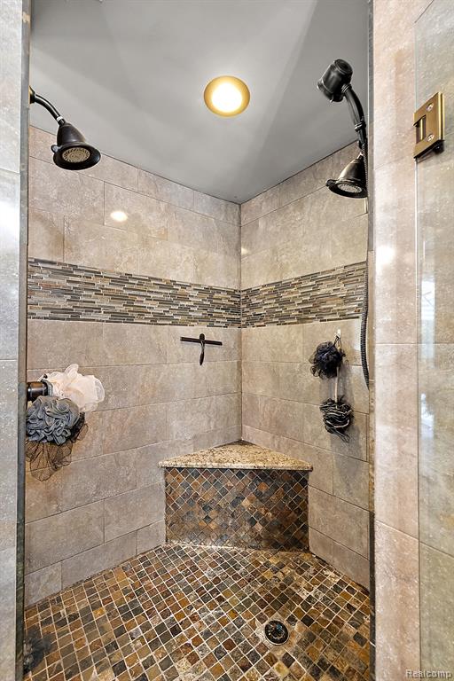 4378 Compton Way, Bloomfield Hills, MI 48302 — Photo 47