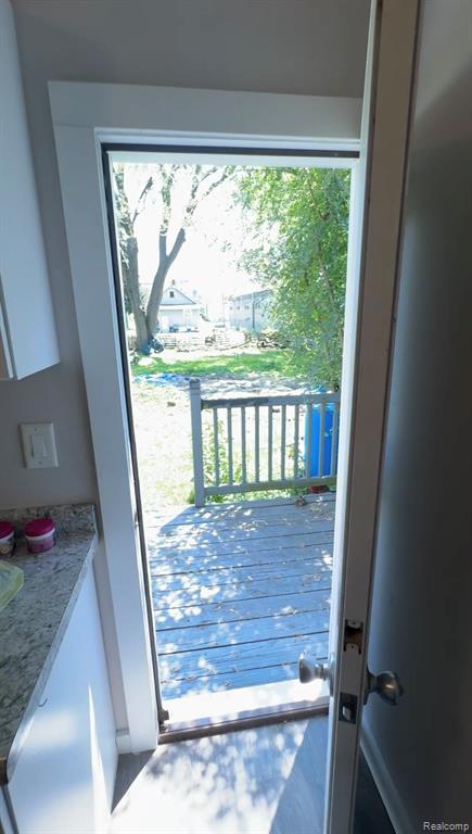 854 Maplewood Avenue, Ypsilanti, MI 48197 — Photo 7