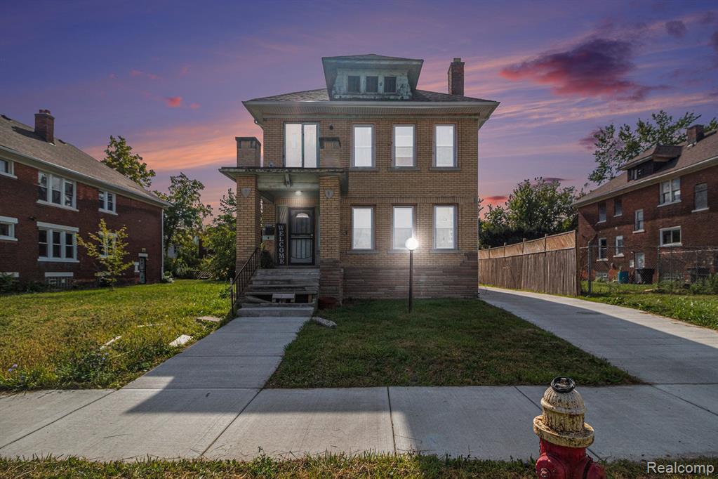 2269 HAZELWOOD Street, Detroit, MI 48206 — Photo 36