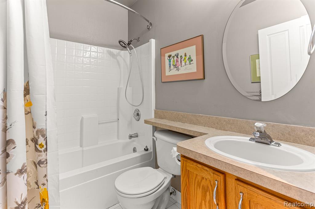 20110 Rodeo Court, Southfield, MI 48075 — Photo 17
