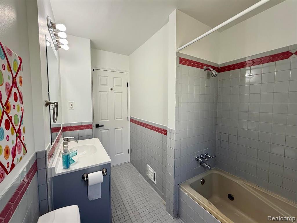 61 COURT Street, Pontiac, MI 48342 — Photo 27