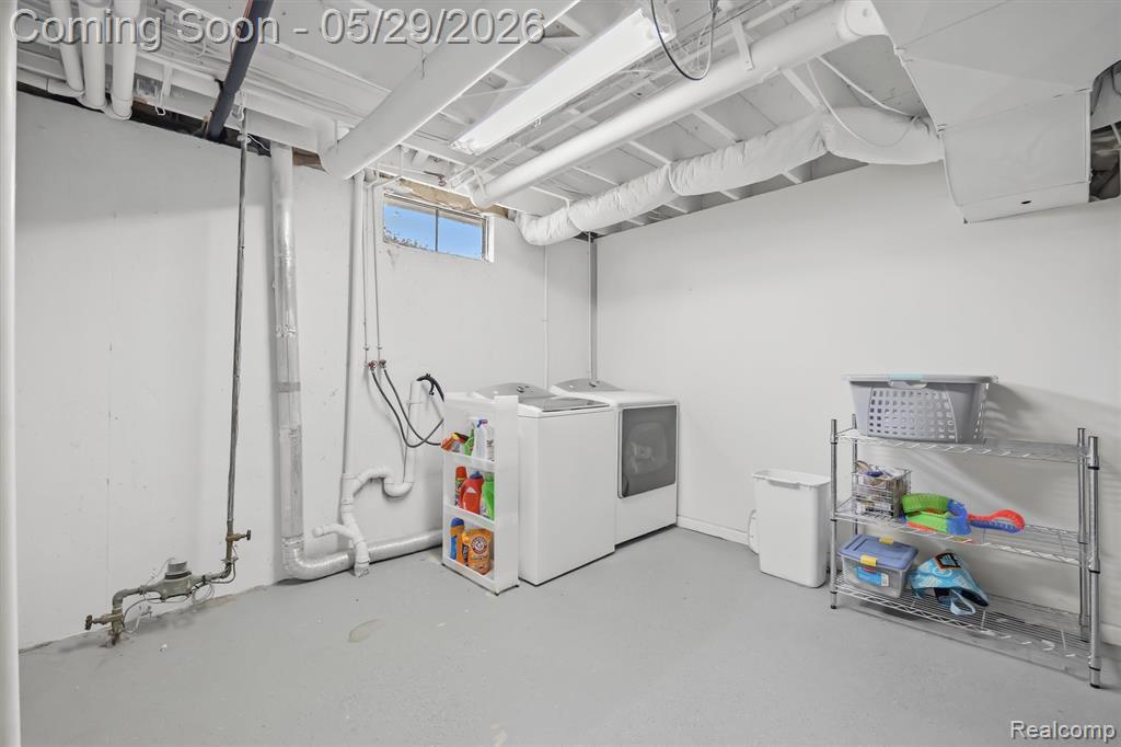 2360 Hickory Circle Drive, Howell, MI 48855 — Photo 32