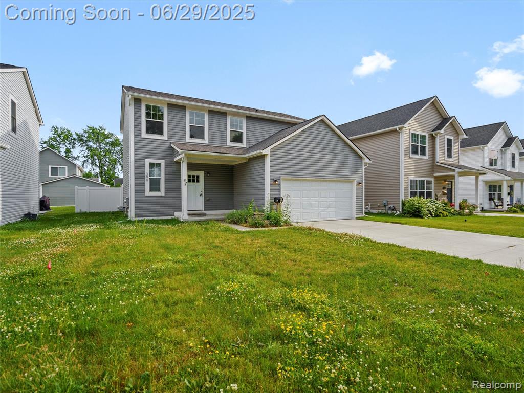 399 W DALLAS Avenue, Madison Heights, MI 48071 — Photo 2