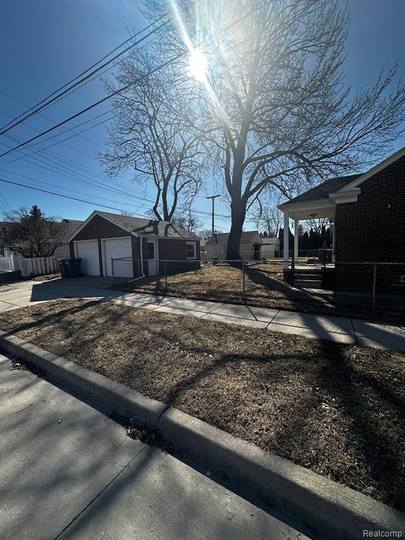 950 N YORK Street, Dearborn, MI 48128 — Photo 4
