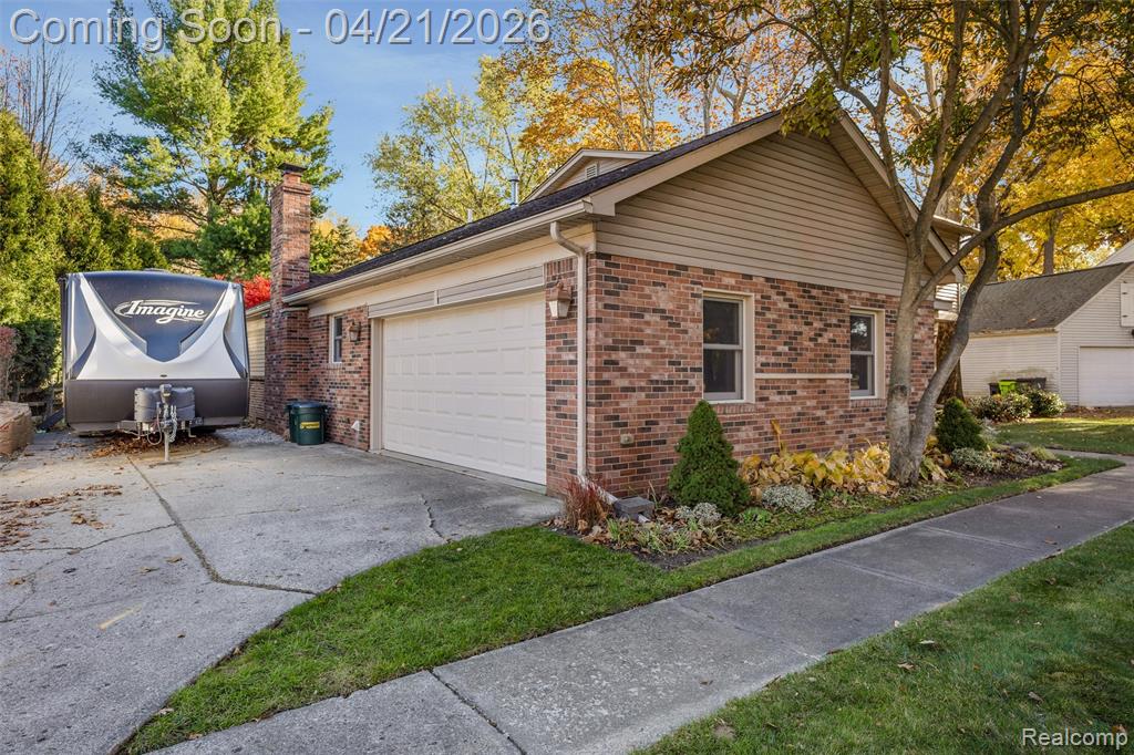 38556 Shana Drive, Clinton Twp, MI 48036 — Photo 4